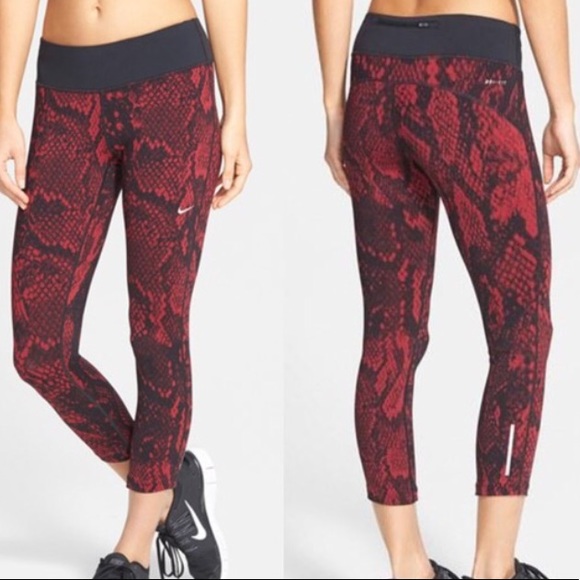 Nike Pants - NIKE SNAKE PRINT CROP LEGGINGS